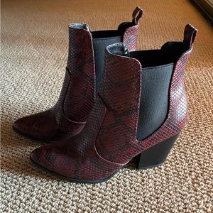 Soda Western Style Booties